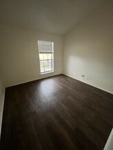 2214 Capitan Dr in Corpus Christi, TX - Building Photo - Building Photo