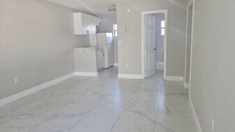 616 NW 5th Ave in Pompano Beach, FL - Building Photo