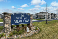 West Lake Meadows in Owatonna, MN - Building Photo - Building Photo