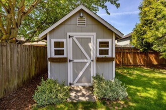 10610 NE 113th Ave in Vancouver, WA - Building Photo - Building Photo