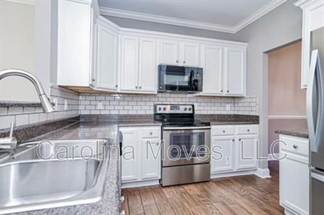 property at 134 Trailside Ln