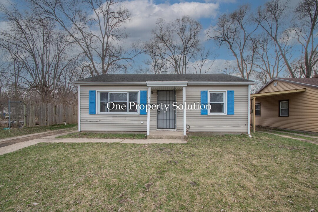 5147 E 10th Ave in Gary, IN - Building Photo