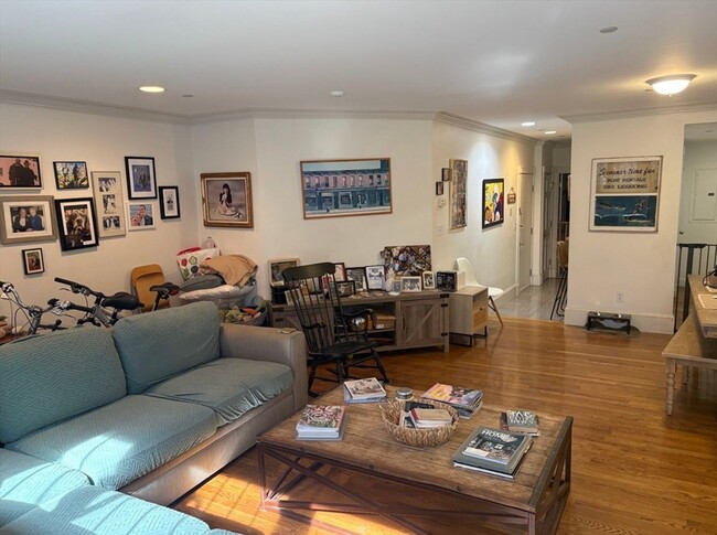 308 Beacon St in Boston, MA - Building Photo - Building Photo