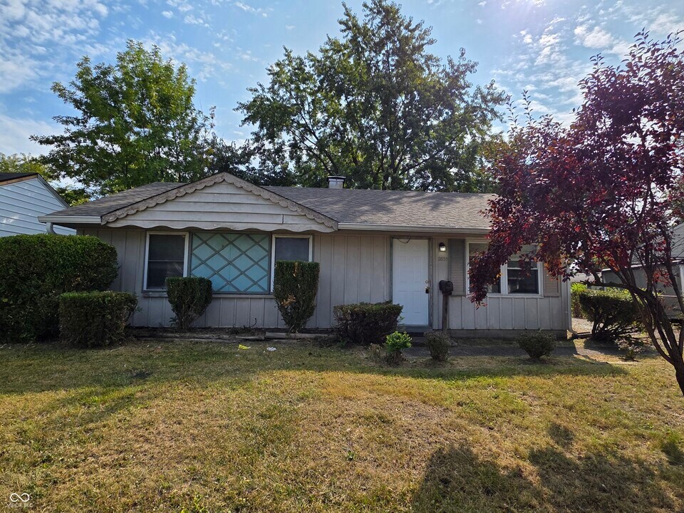 2835 N Boehning St in Indianapolis, IN - Building Photo
