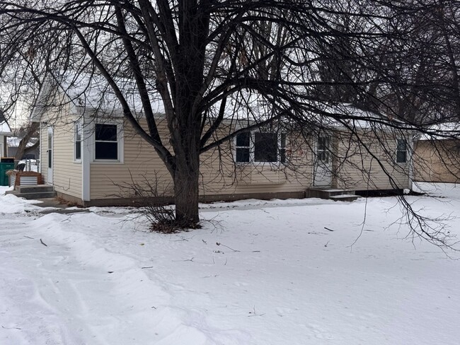 property at 6609 W Broadway