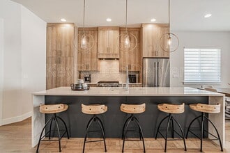 2570 S Cherokee St in Denver, CO - Building Photo - Building Photo