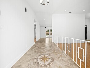 9541 NW 11th St in Plantation, FL - Building Photo - Building Photo