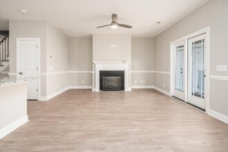 4511 Laurel Rdg Dr in Greenville, NC - Building Photo - Building Photo