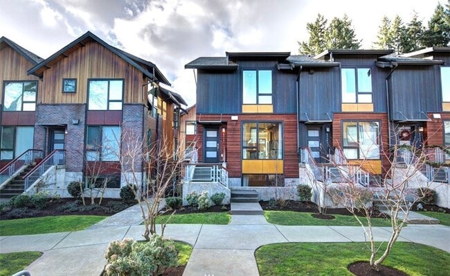 property at 6546 32nd Ave NE