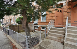 394 Woodlawn Ave in Jersey City, NJ - Building Photo