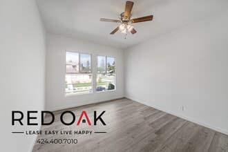 3334 W 83rd St, Unit 3334 in Inglewood, CA - Foto de edificio - Building Photo