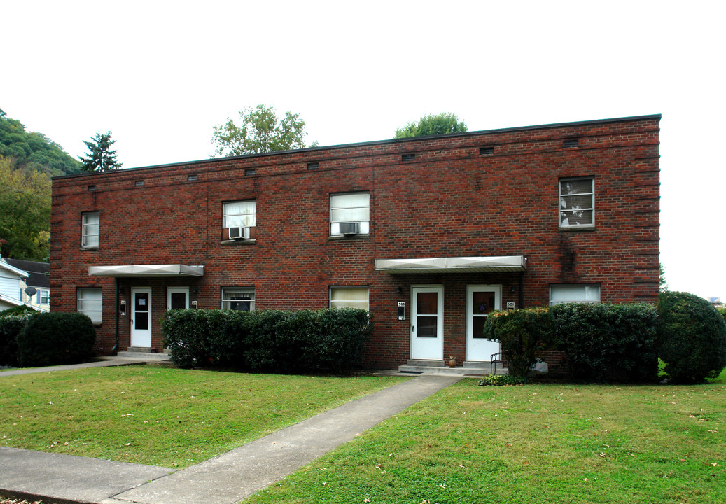 500-507 38th St in Charleston, WV - Building Photo