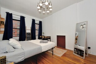 500 9th Ave in New York, NY - Building Photo