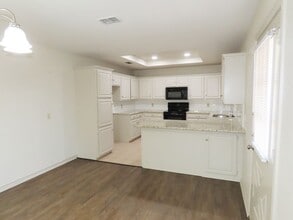 707 kelli in Whitehouse, TX - Building Photo - Building Photo