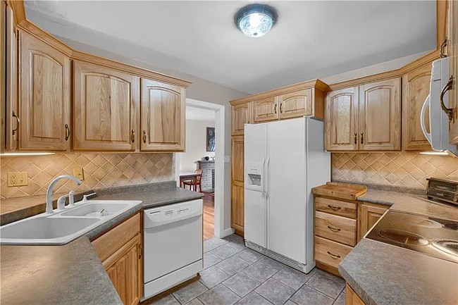 property at 514 Morewood Ave