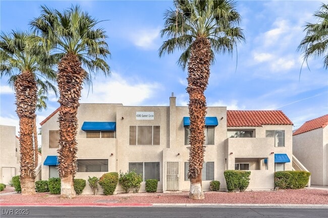 property at 4380 Gannet Cir