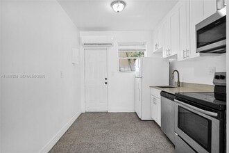 7731 NW 2nd Ave in Miami, FL - Building Photo - Building Photo