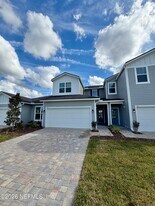 175 Silver Myrtle Ct in St. Augustine, FL - Building Photo