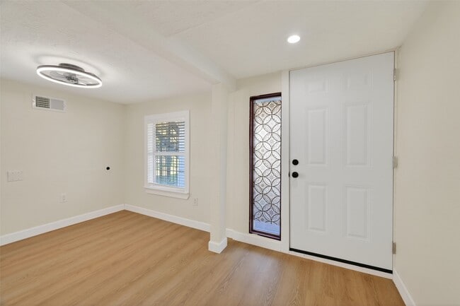 2118 Webster St in Houston, TX - Foto de edificio - Building Photo