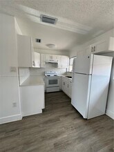 5491 W 24th Ave in Hialeah, FL - Building Photo - Building Photo