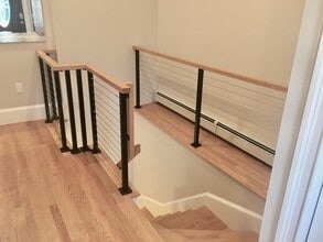 409 Trapelo Rd, Unit #1 in Belmont, MA - Foto de edificio - Building Photo