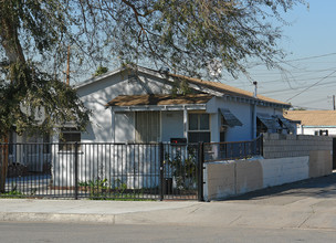 8071-8081 Main St in Stanton, CA - Building Photo - Building Photo