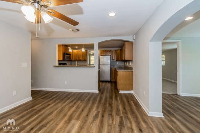 2039 Ashland St in Jacksonville, FL - Building Photo - Building Photo