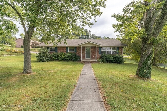 2344 Alice Bell Rd in Knoxville, TN - Building Photo - Building Photo