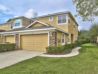 19214 Stone Hedge Dr in Tampa, FL - Building Photo