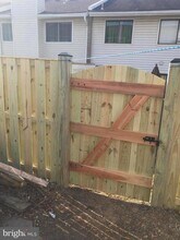 13302 Preuit Pl in Herndon, VA - Building Photo - Building Photo