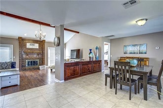 2612 Lost Trail Rd in Edmond, OK - Building Photo - Building Photo