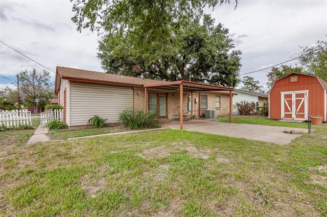 1230 Fairdale St in Irving, TX - Building Photo - Building Photo