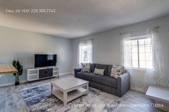 245 Mc Donnell Ave in Biloxi, MS - Building Photo - Building Photo