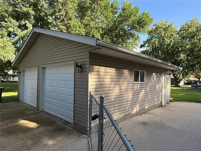248 7th St N in Kandiyohi, MN - Building Photo - Building Photo