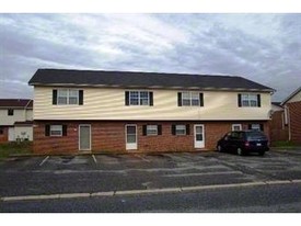 119 Lari Ln in Anderson, SC - Building Photo