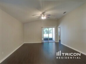 11071 Campus Heights Ln in Jacksonville, FL - Building Photo - Building Photo