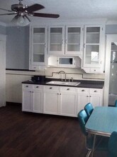 1409 Harlem Rd, Unit Apt.#1 in Cheektowaga, NY - Foto de edificio - Building Photo
