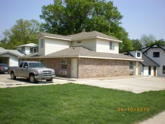 139 S Husband St in Stillwater, OK - Building Photo