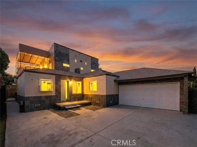 property at 18750 Collins St