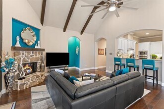 4711 Taylor Ln in Grapevine, TX - Building Photo - Building Photo
