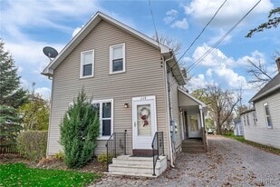 228 William St in Tonawanda, NY - Building Photo