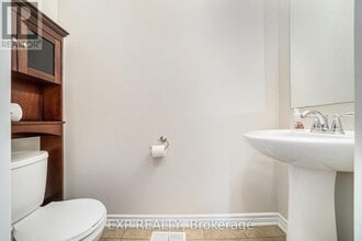 301 Gallantry Way in Ottawa, ON - Building Photo - Building Photo