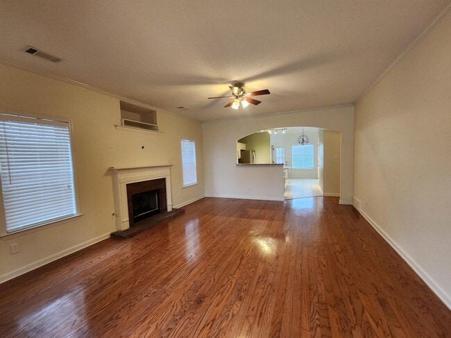 9333 S Fairmont Cir in Collierville, TN - Foto de edificio - Building Photo