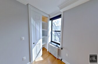 E 5TH ST. in New York, NY - Foto de edificio - Building Photo