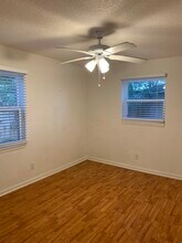 5461 Lenox Ave in Jacksonville, FL - Building Photo - Building Photo