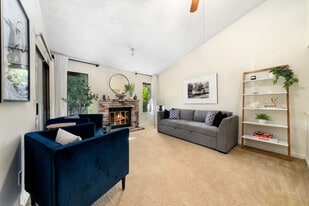 4506 Wrenford Way in Sacramento, CA - Building Photo