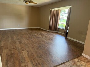 509 Tyler Ave in Deltona, FL - Building Photo - Building Photo