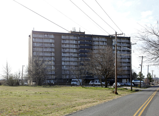 Honor Heights Tower in Muskogee, OK - Building Photo - Building Photo