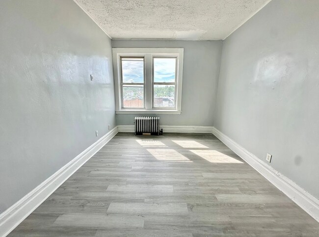 property at 94 Fairmount Terrace