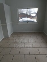 1037 Neville Ave in Akron, OH - Building Photo - Building Photo